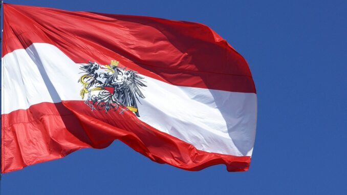 austria Österreich Flagge Wind
