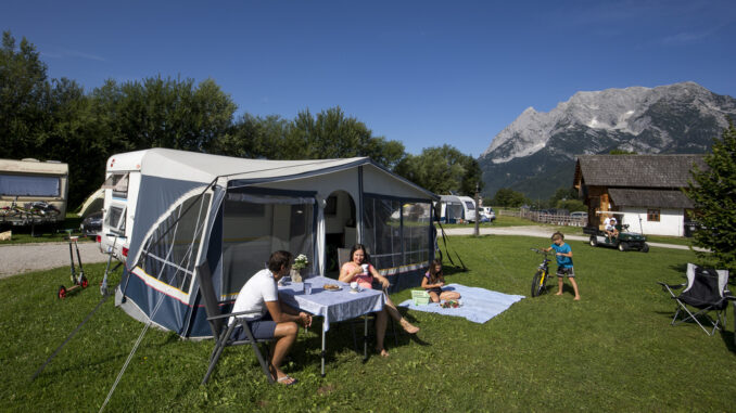 amping-im-Doerfl_Camping-Steiermark_Tom-Lamm